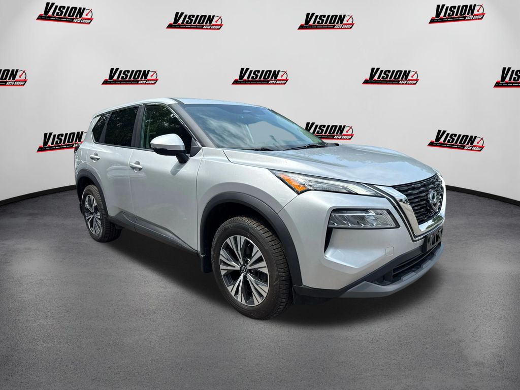 2022 Nissan Rogue SV photo 3