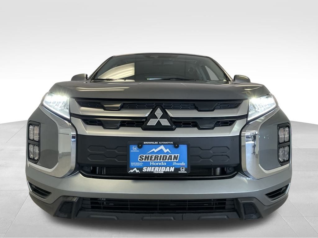 2024 Mitsubishi Outlander Sport SE photo 3