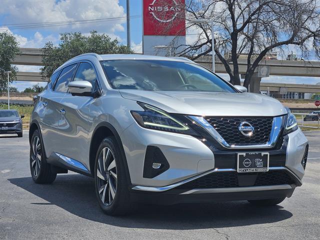 2022 Nissan Murano SL photo 2