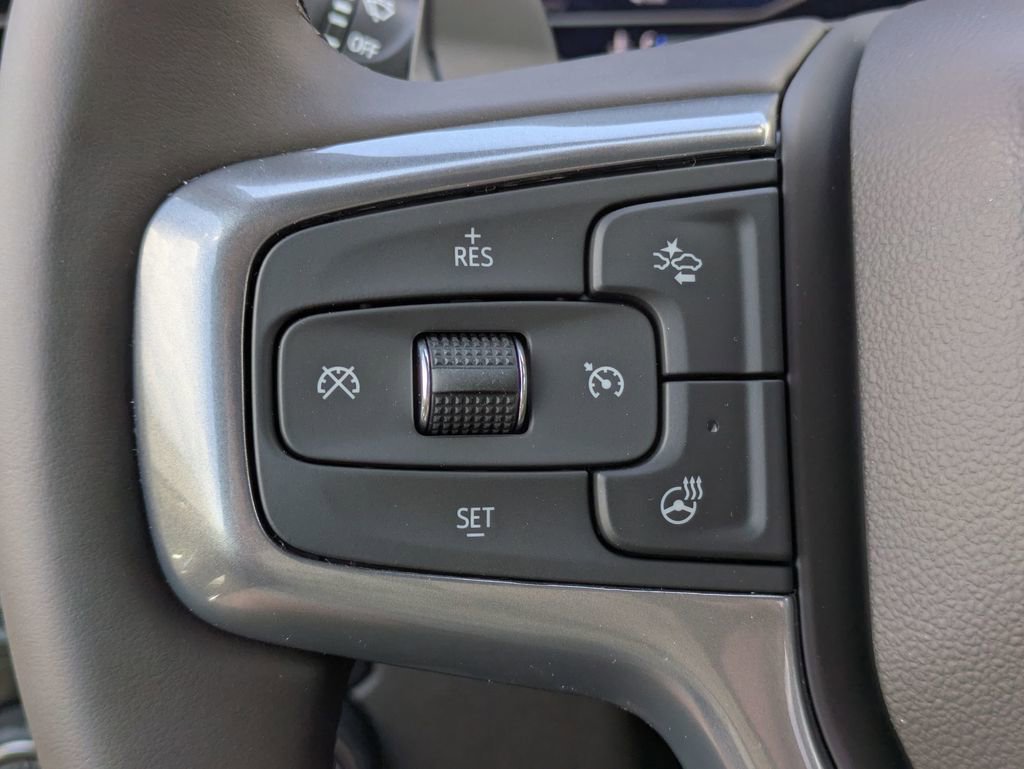 2025 Chevrolet Silverado 1500 LT photo 16
