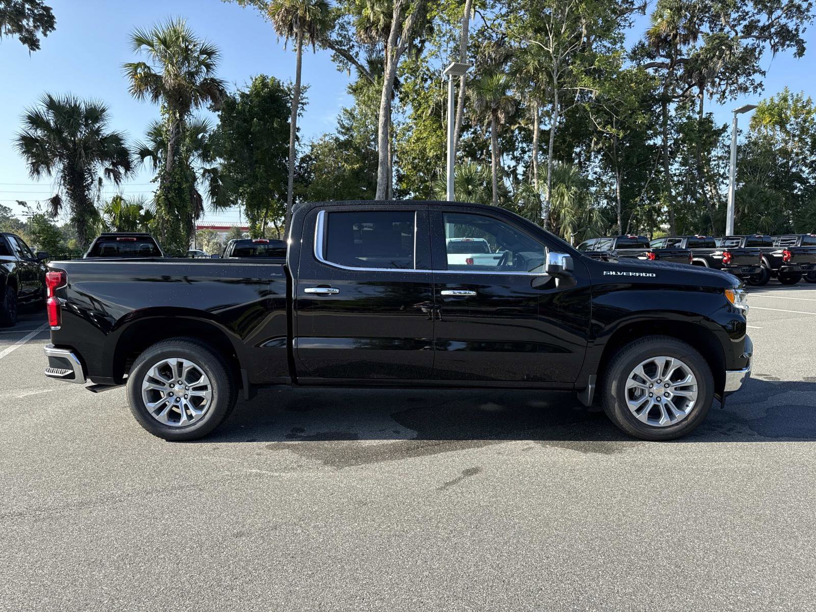 2026 Chevrolet Silverado 1500 LTZ photo 2
