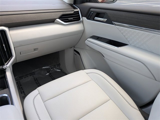 2024 Gmc Acadia Denali photo 19