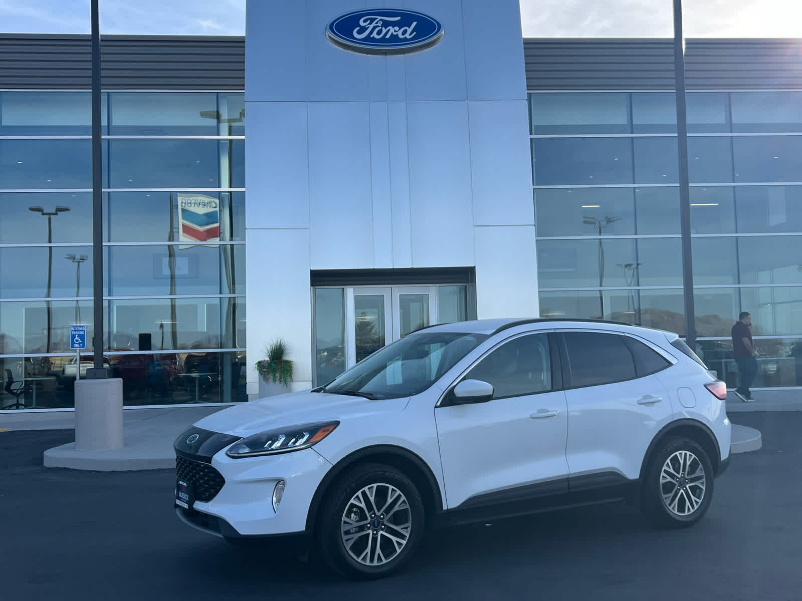 2021 Ford Escape SEL's photo