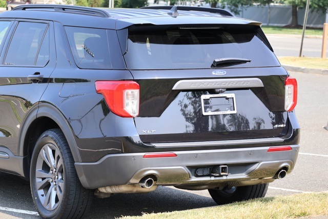 2022 Ford Explorer XLT photo 4