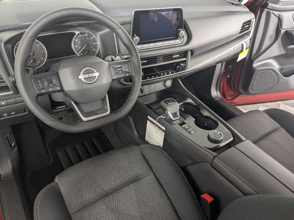 2026 Nissan Rogue SV photo 19