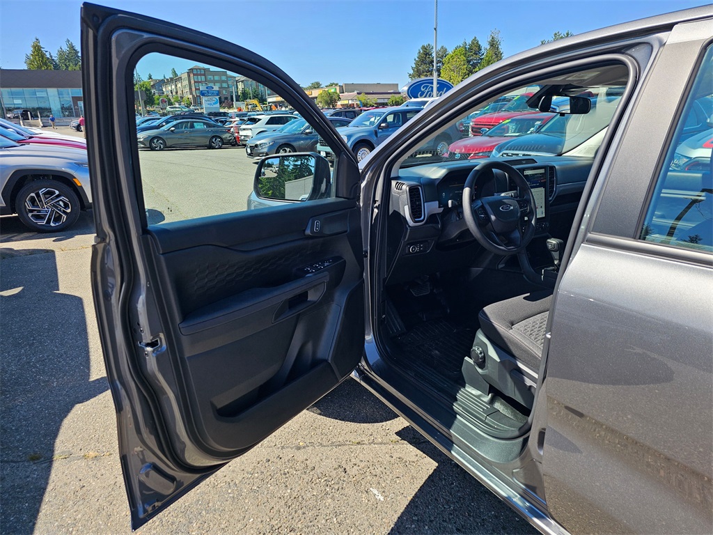 2025 Ford Ranger XL photo 17