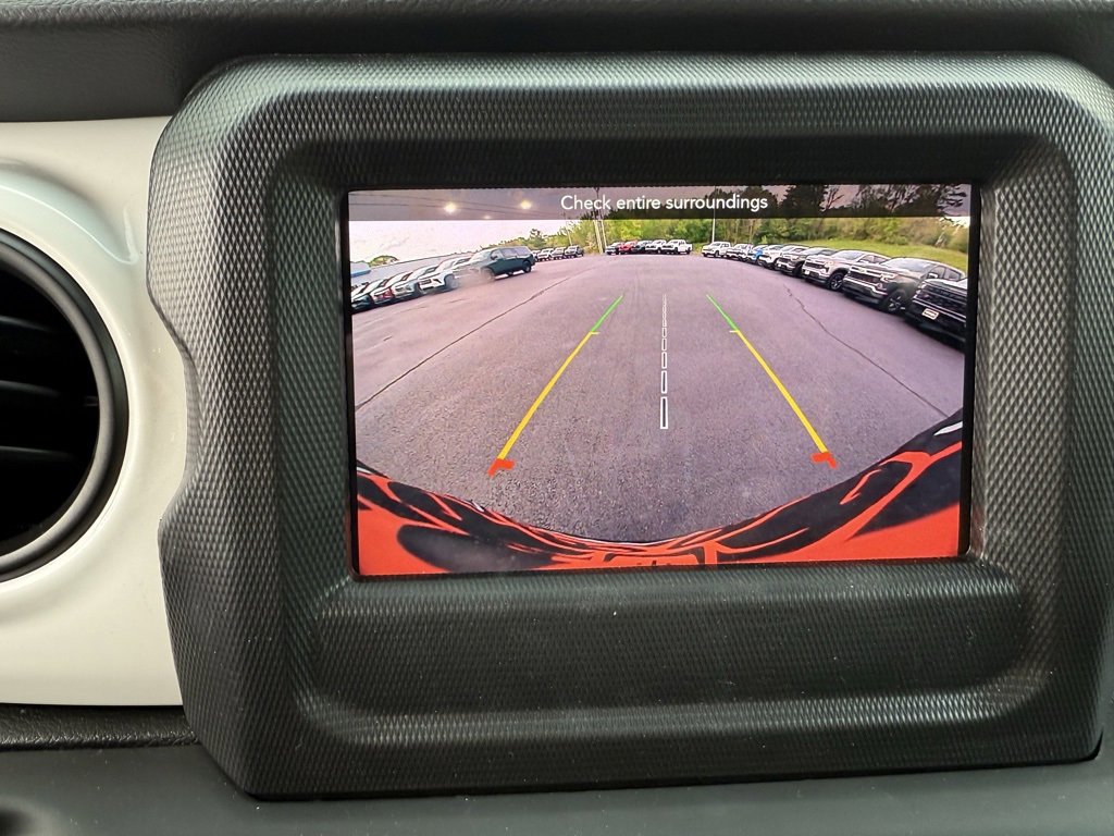 2021 Jeep Wrangler Unlimited Islander photo 9