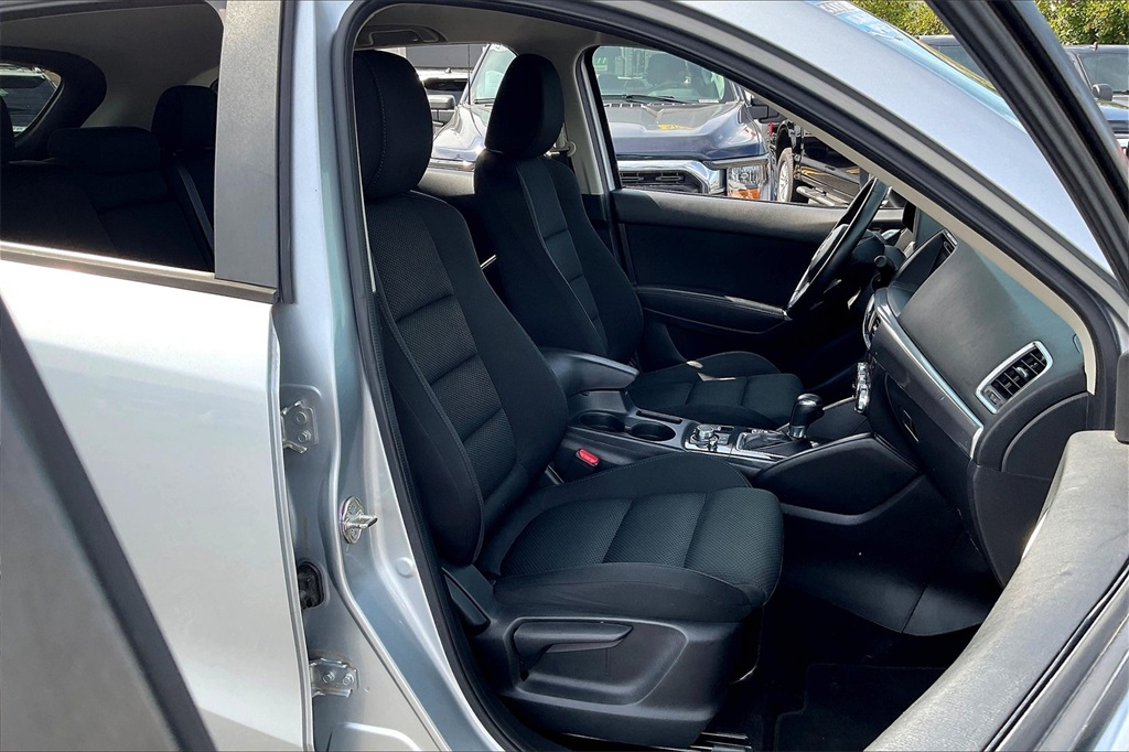 2016 Mazda CX-5 Touring photo 6