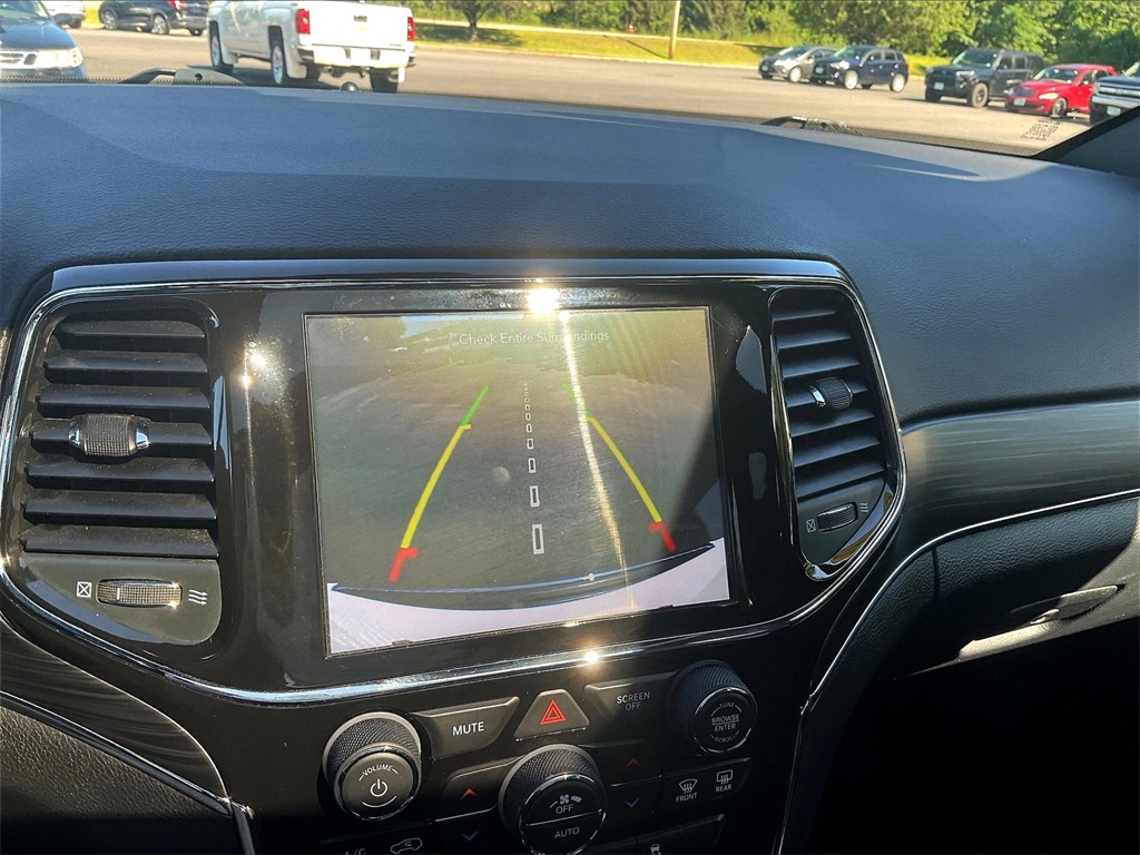 2021 Jeep Grand Cherokee Limited photo 13
