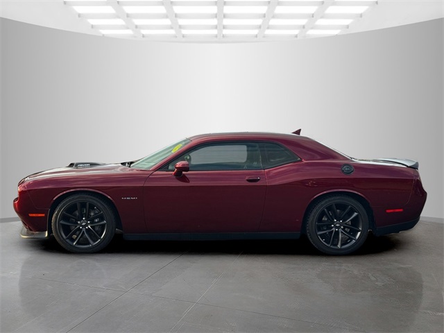 2022 Dodge Challenger R/T photo 4