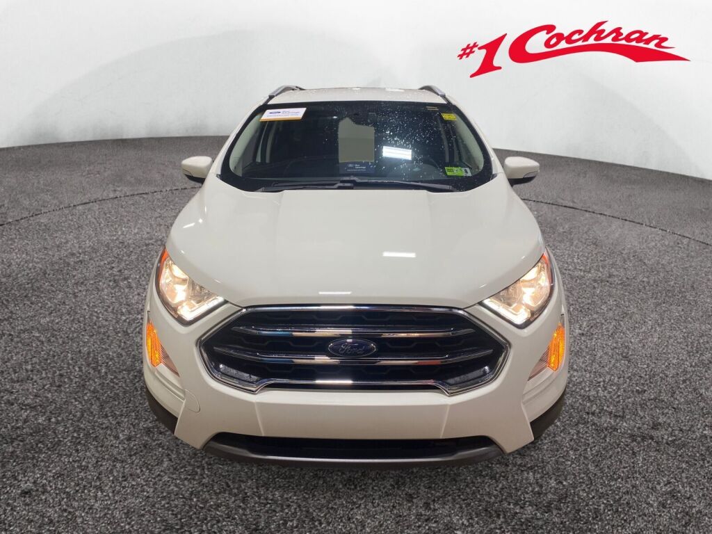 2022 Ford EcoSport Titanium photo 2