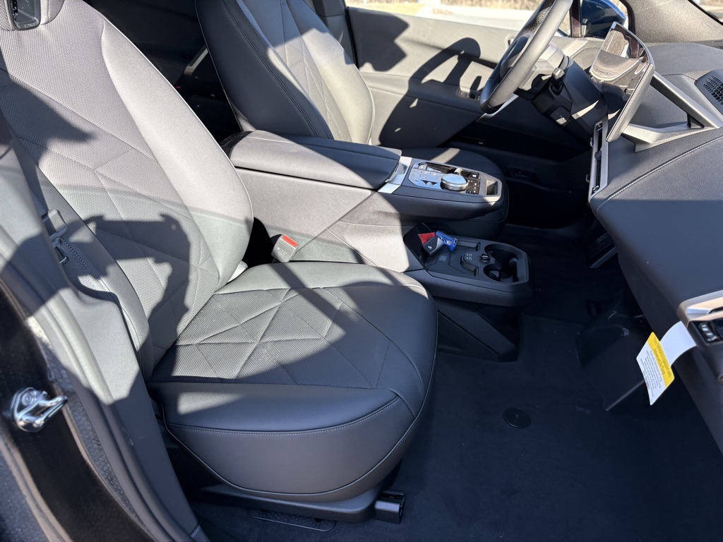 2025 Bmw iX photo 20
