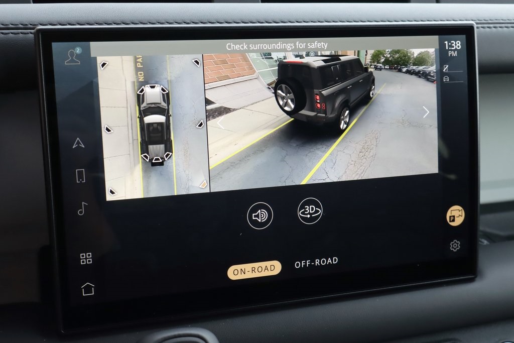 2025 Land Rover Defender 110 X-Dynamic SE photo 22