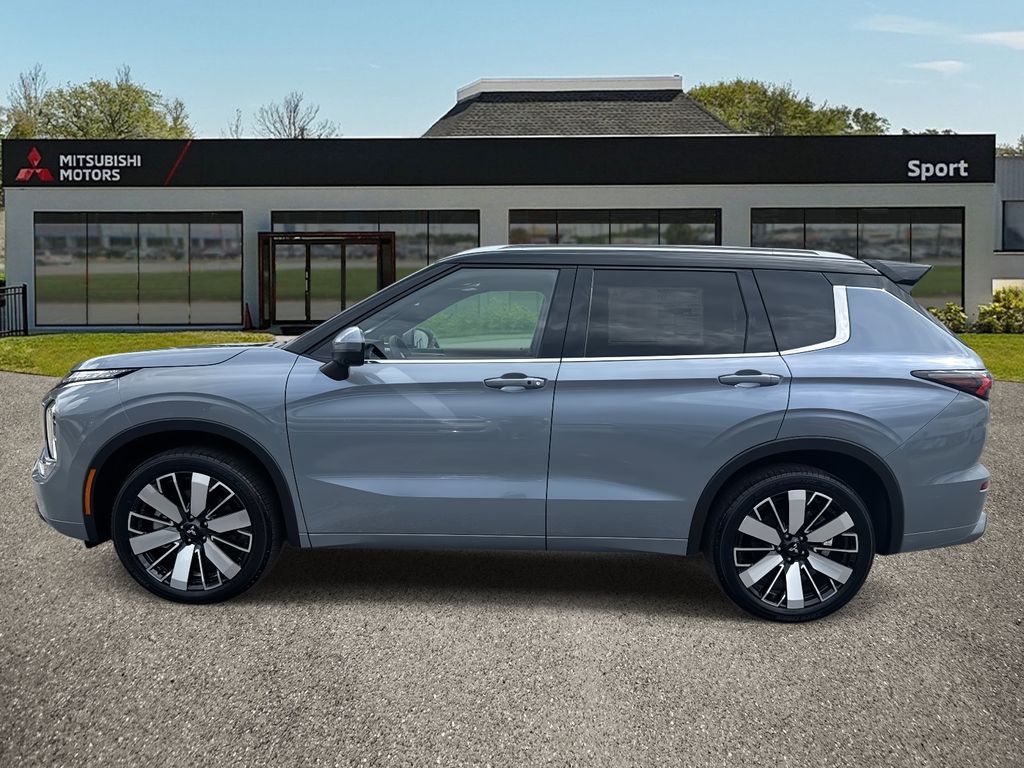 2025 Mitsubishi Outlander SEL photo 6