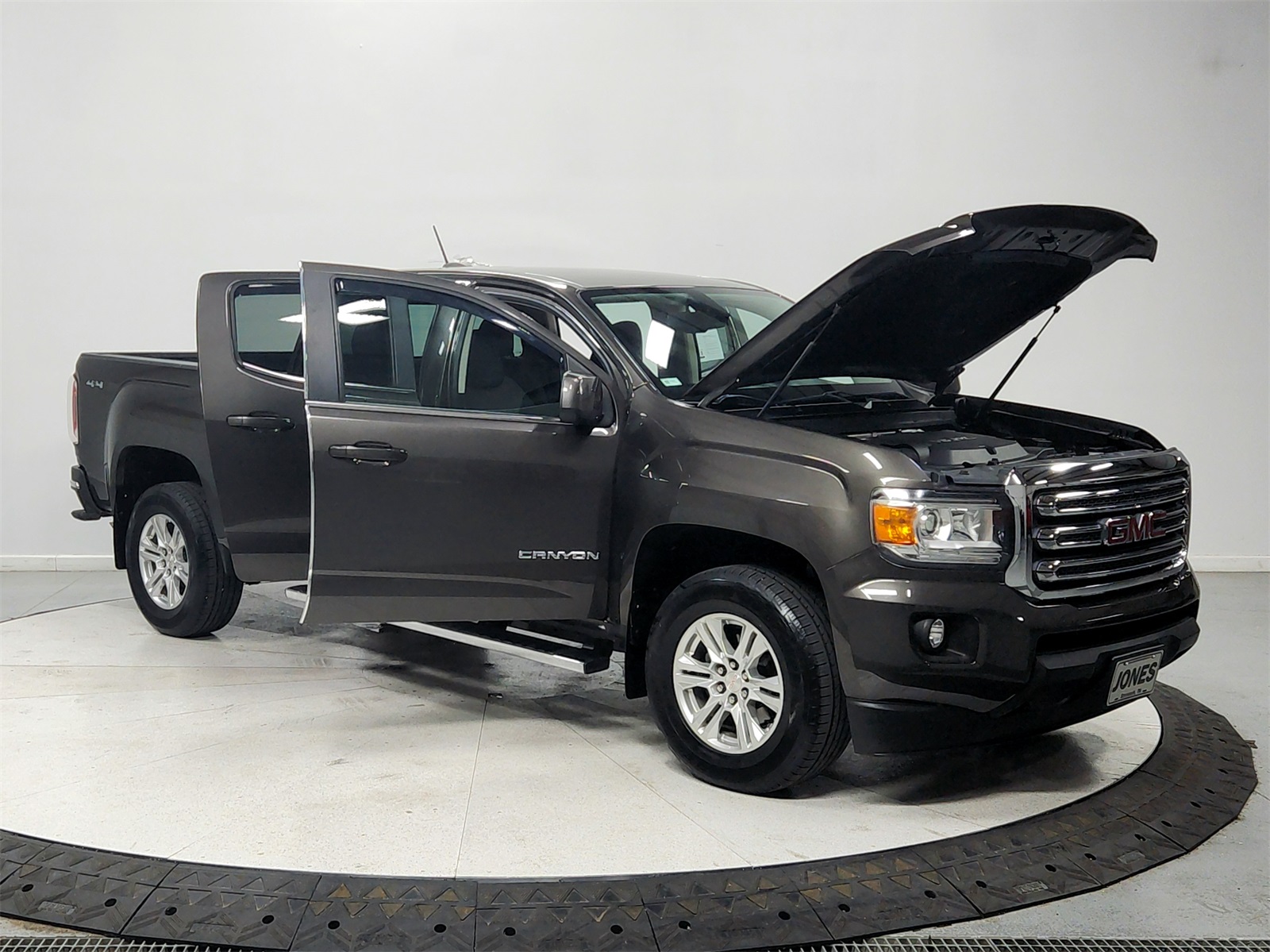 2019 Gmc Canyon SLE photo 9