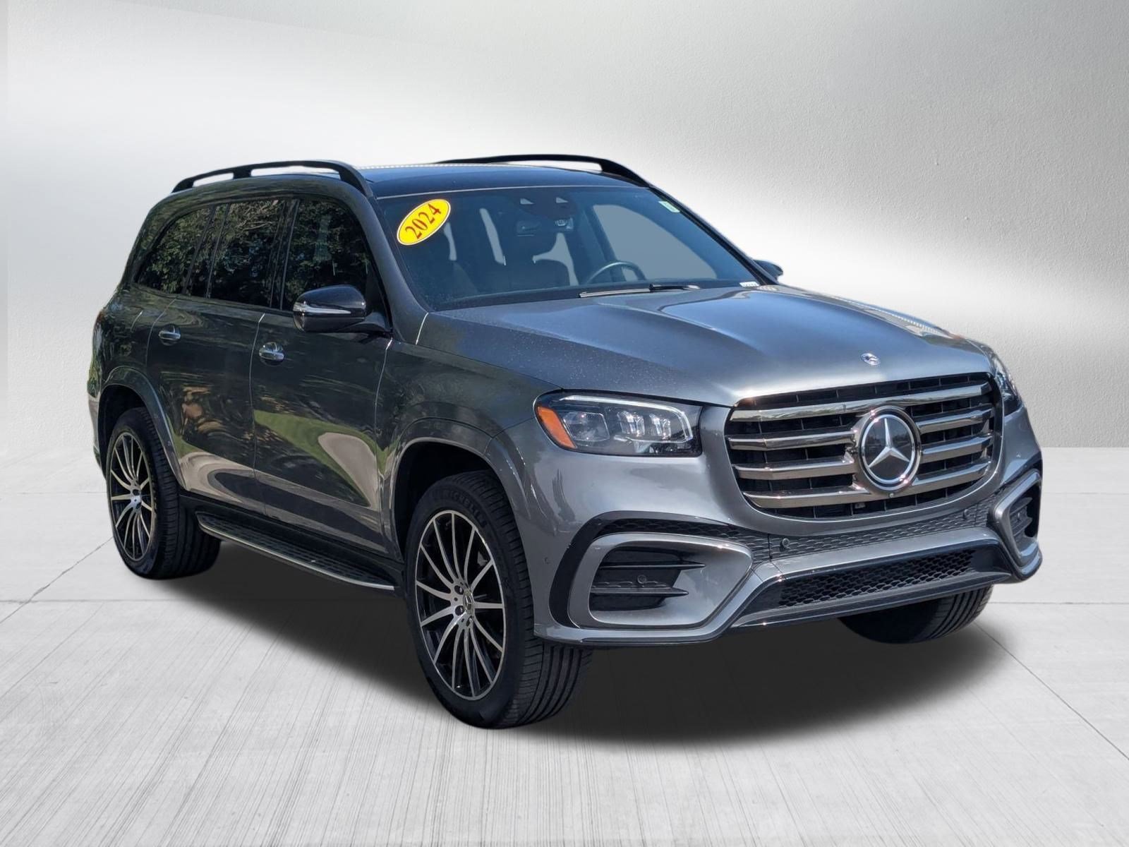 2024 Mercedes Benz GLS 450 4MATIC photo 6