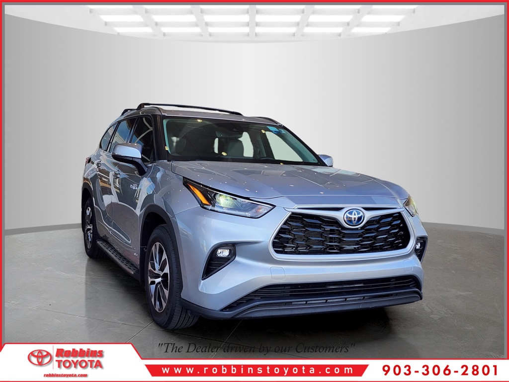 2021 Toyota Highlander XLE's photo