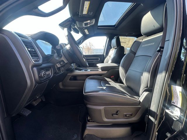 2025 Ram 2500 Laramie photo 23