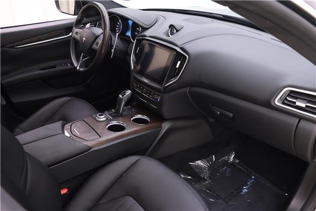 2019 Maserati Ghibli S Q4 photo 21