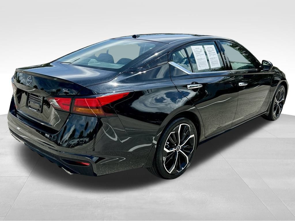 2024 Nissan Altima 2.5 SL photo 6