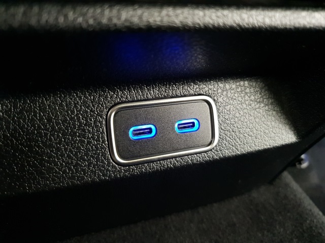 2025 Mercedes Benz GLS 450 4MATIC photo 14
