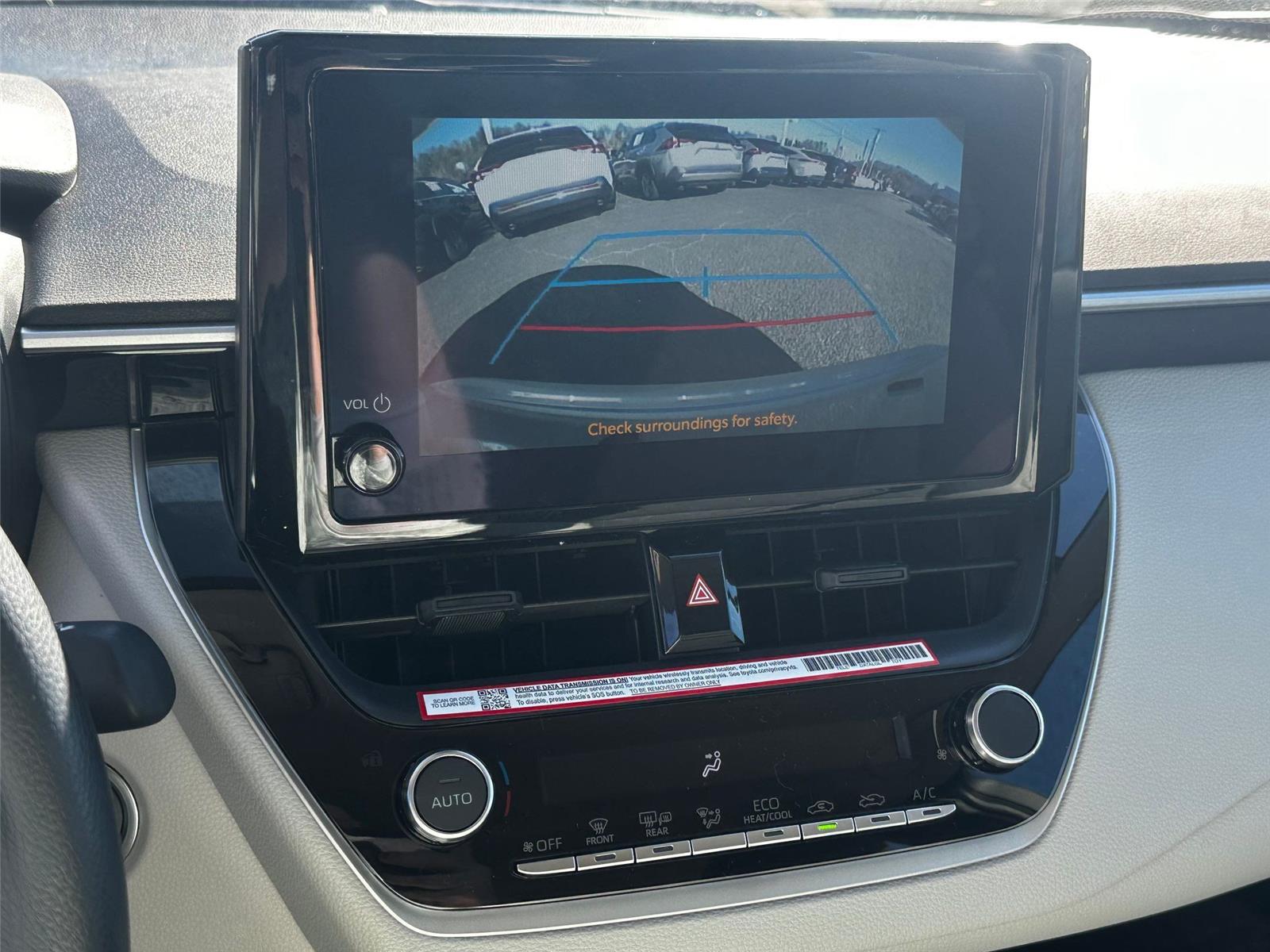 2025 Toyota Corolla LE photo 19