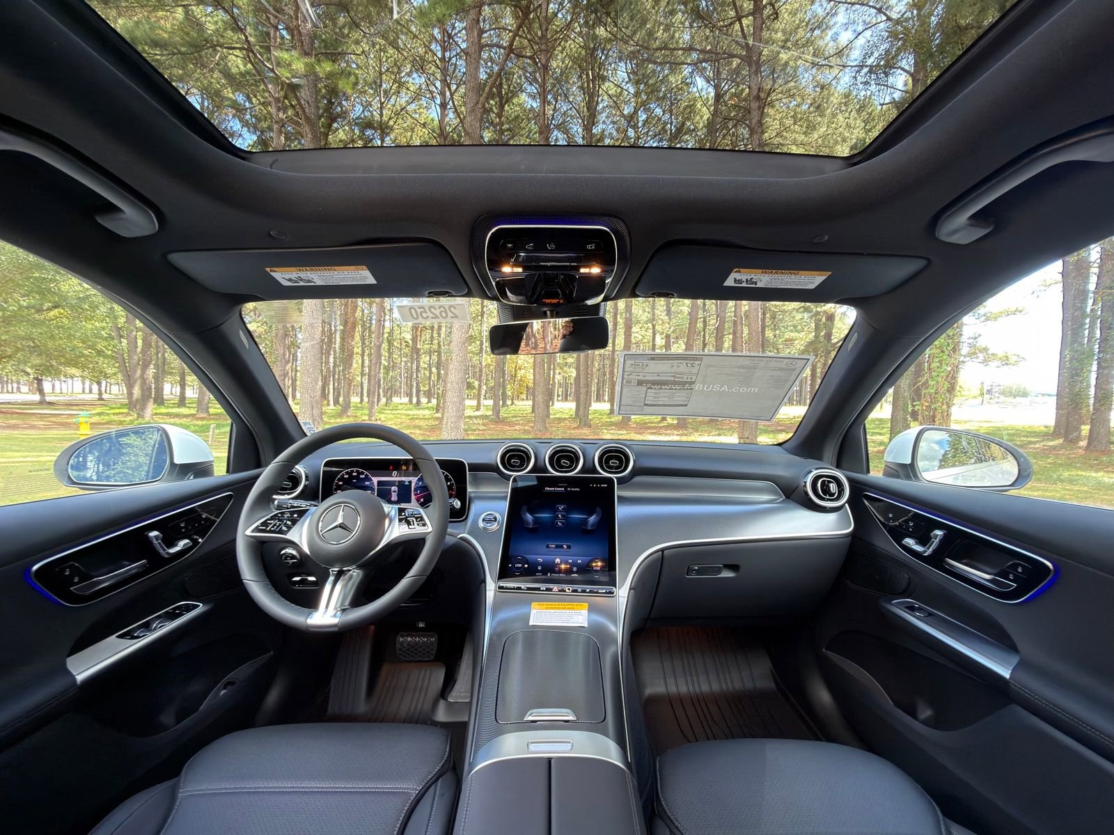 2026 Mercedes Benz GLC 300 AMG photo 2