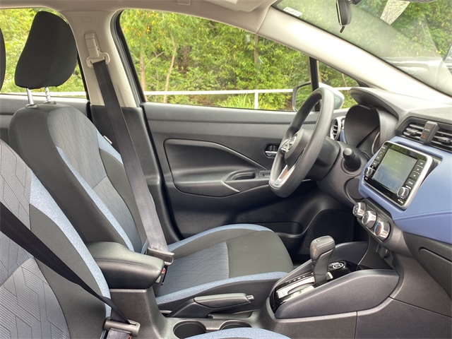 2024 Nissan Versa 1.6 SV photo 12