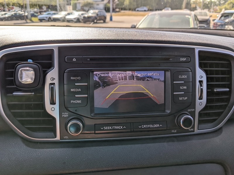 2019 Kia Sportage LX photo 11