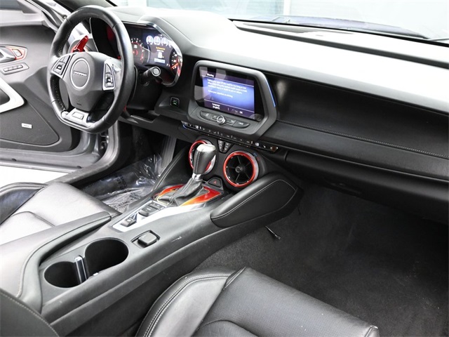2019 Chevrolet Camaro 2SS photo 12