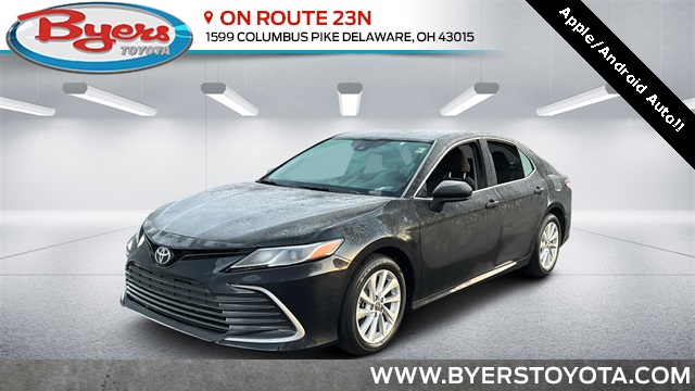 2024 Toyota Camry LE's photo