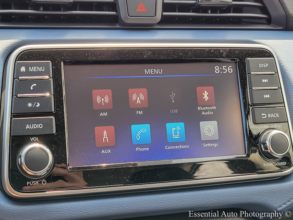 2025 Nissan Versa SV photo 12