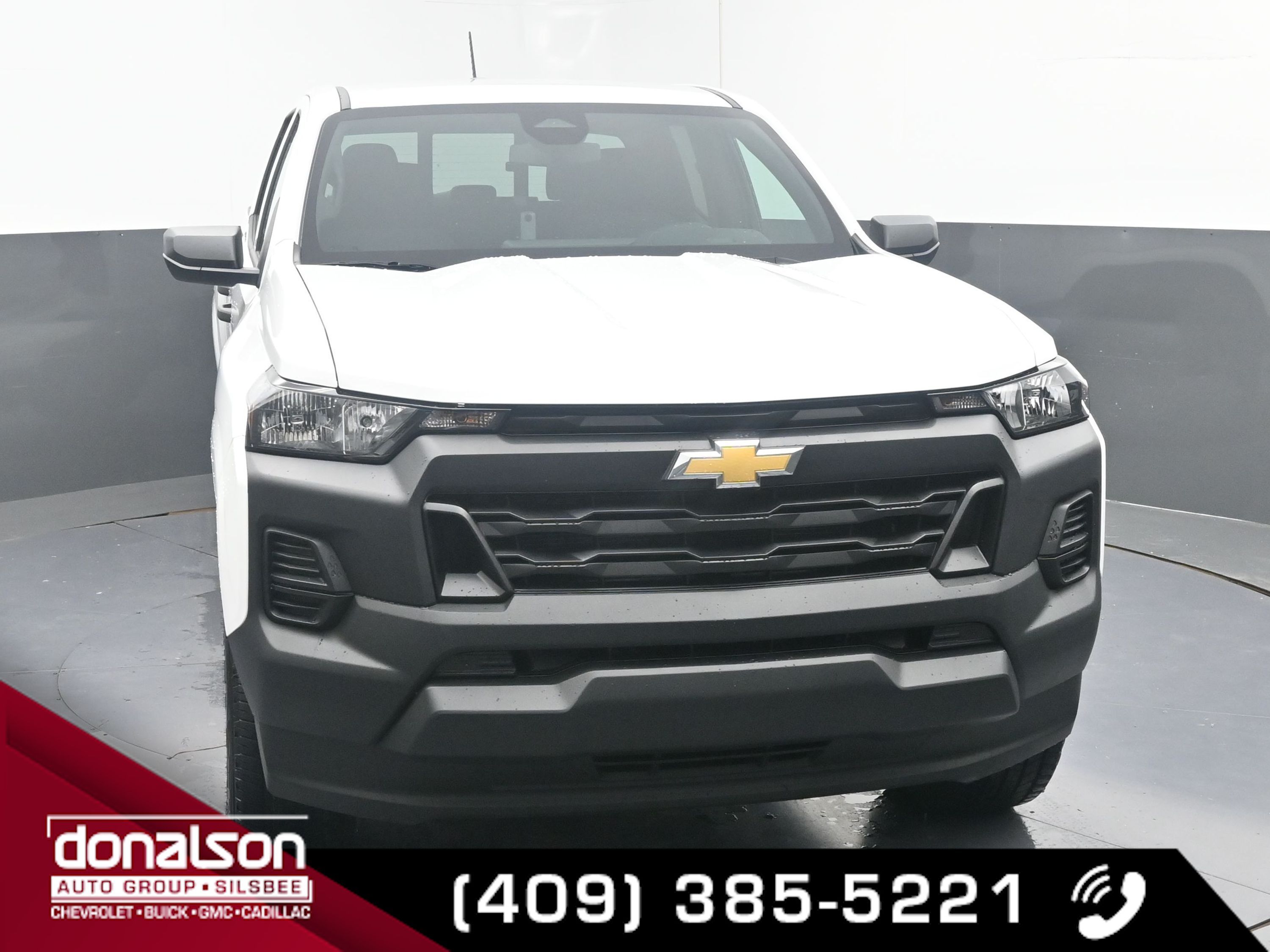 2025 Chevrolet Colorado Work Truck photo 2