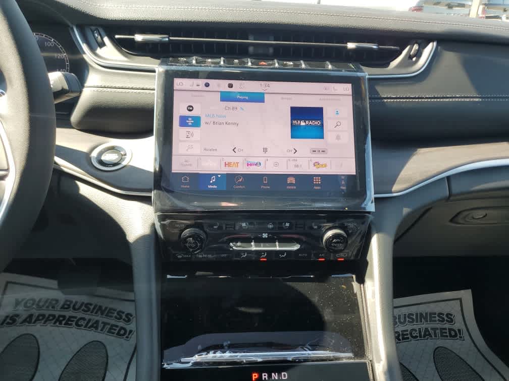 2025 Jeep Grand Cherokee Limited photo 21