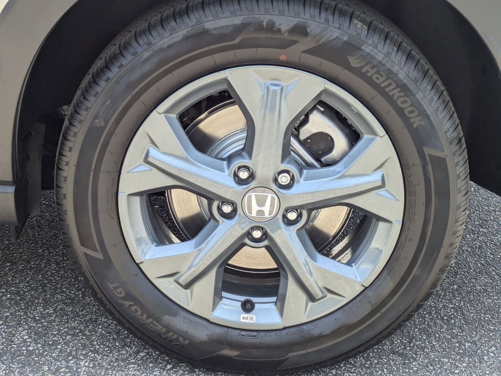2026 Honda HR-V LX photo 7