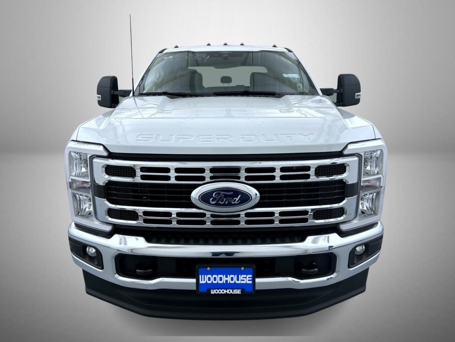 2026 Ford F-350 XLT photo 2