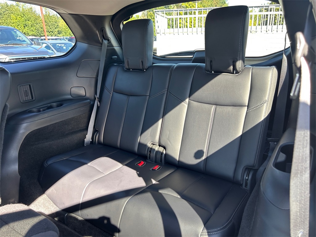 2019 Nissan Pathfinder SL photo 21