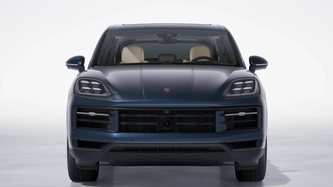 2026 Porsche Cayenne S E-Hybrid photo 9