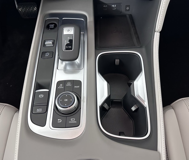 2026 Infiniti QX60 Luxe photo 17