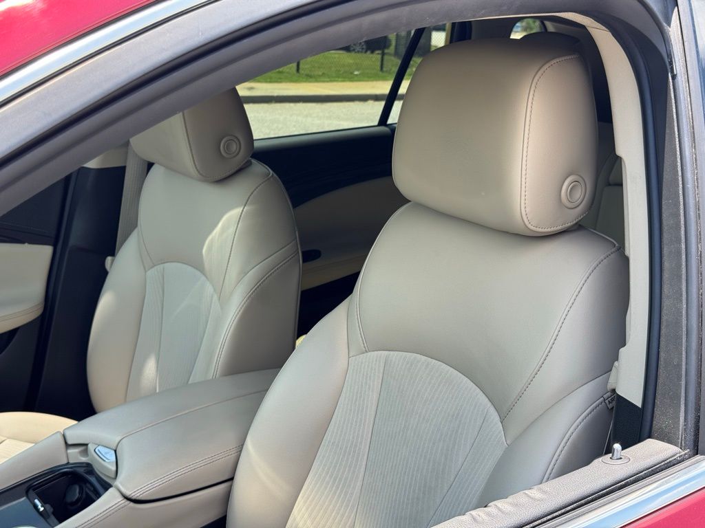 2017 Buick Envision Preferred photo 16