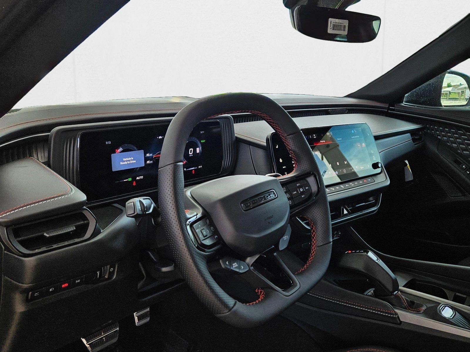 2025 Dodge Charger Daytona R/T photo 3