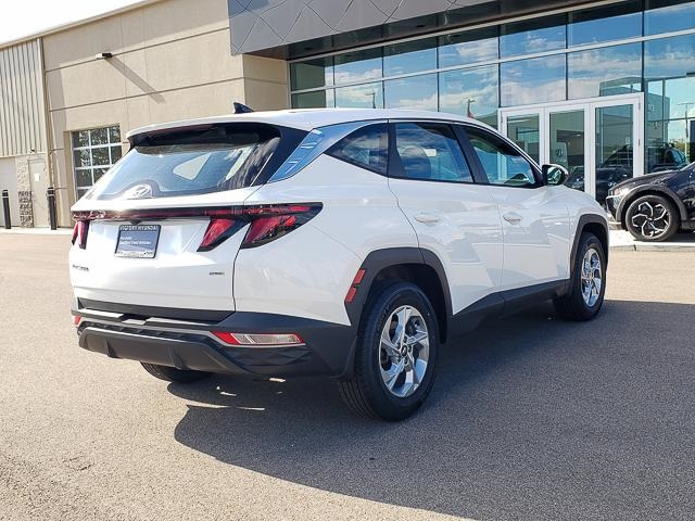 2023 Hyundai Tucson SE photo 4