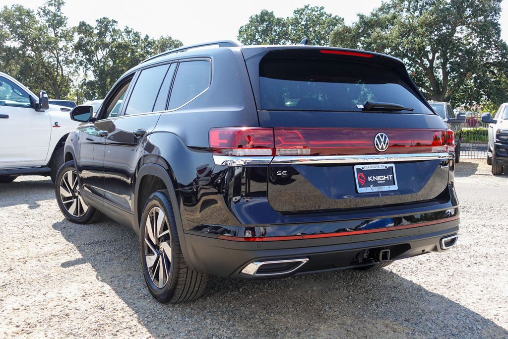2026 Volkswagen Atlas SE Technology photo 7