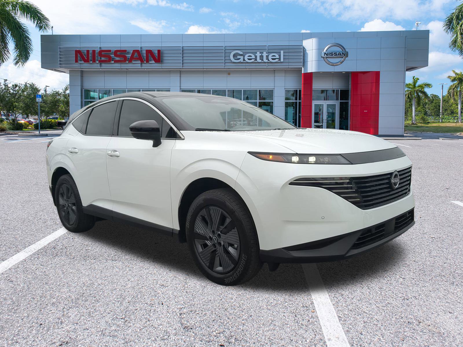 2025 Nissan Murano SL photo 2