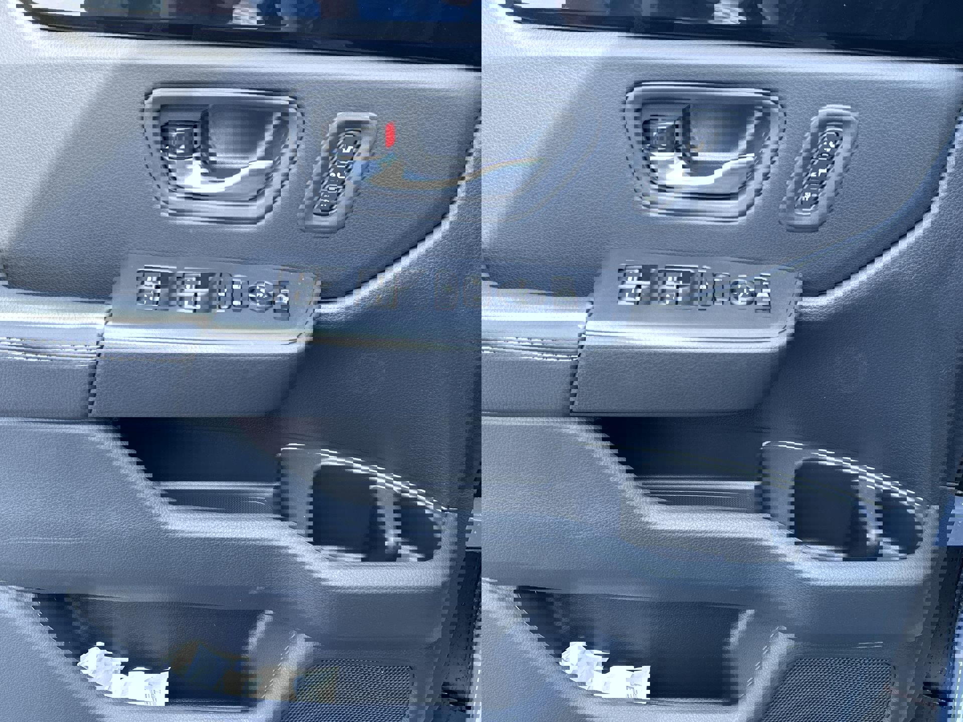 2025 Honda Pilot Touring photo 13