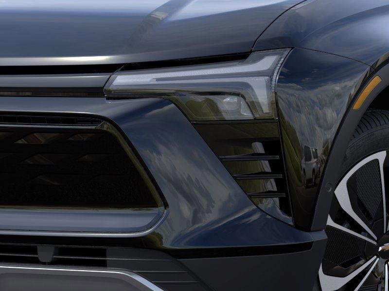 2026 Chevrolet Blazer EV photo 8