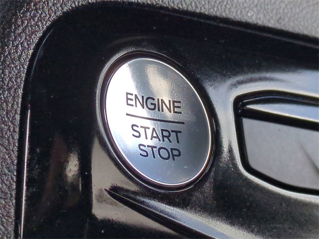 2024 Ford Escape ST-Line photo 27