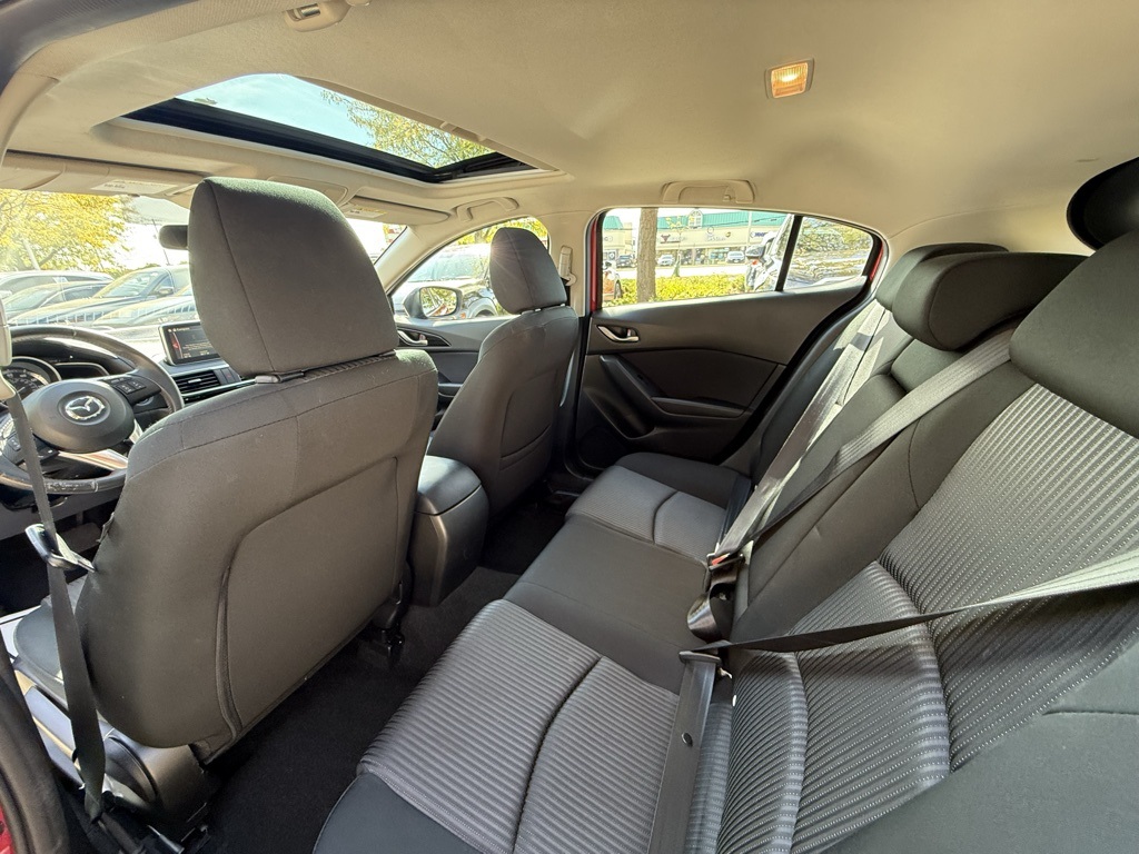 2016 Mazda Mazda3 Touring photo 6