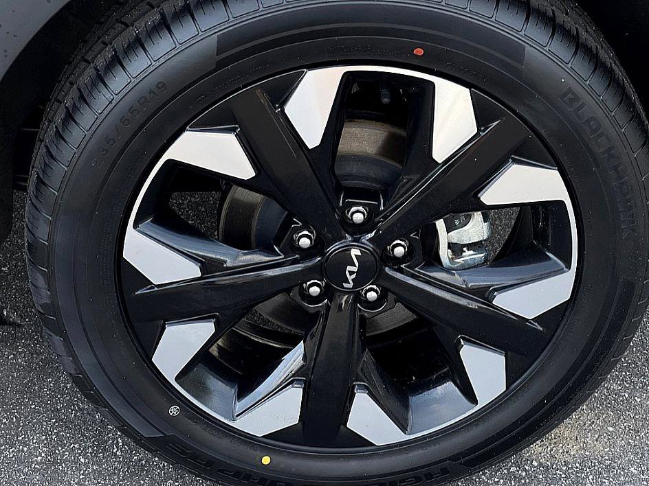 2024 Kia Sportage X-Line photo 5