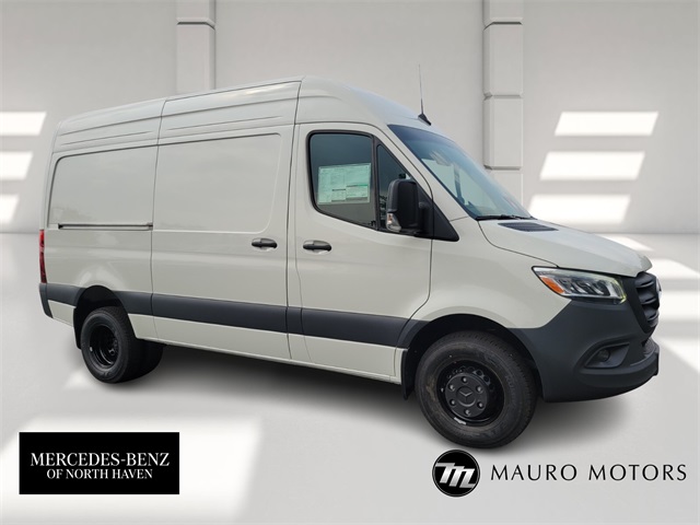 2025 Mercedes-Benz Sprinter Cargo Van Base's photo